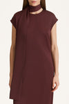 Matino satin scarf bodeaux stylein model image front