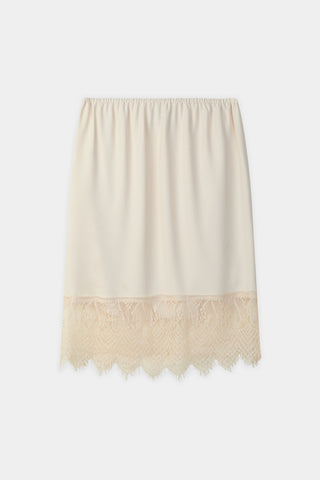 Medonia knee lenght midi skirt lace detail cream stylein packshot