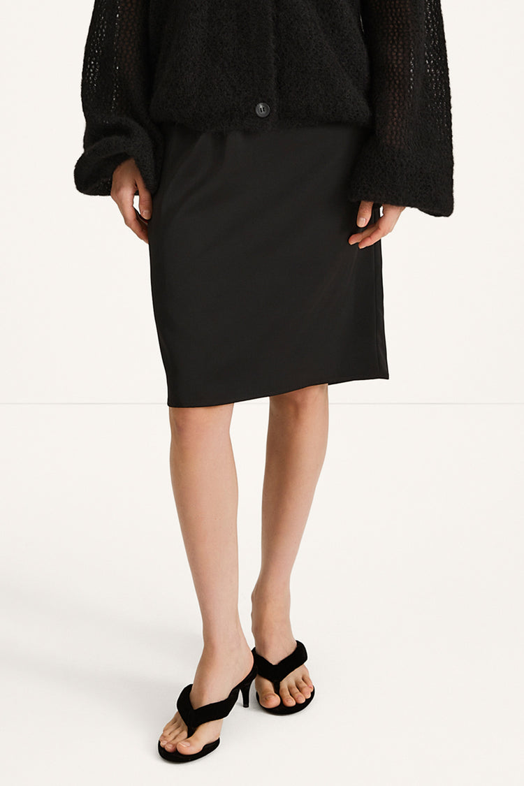 MOLENE SKIRT - BLACK