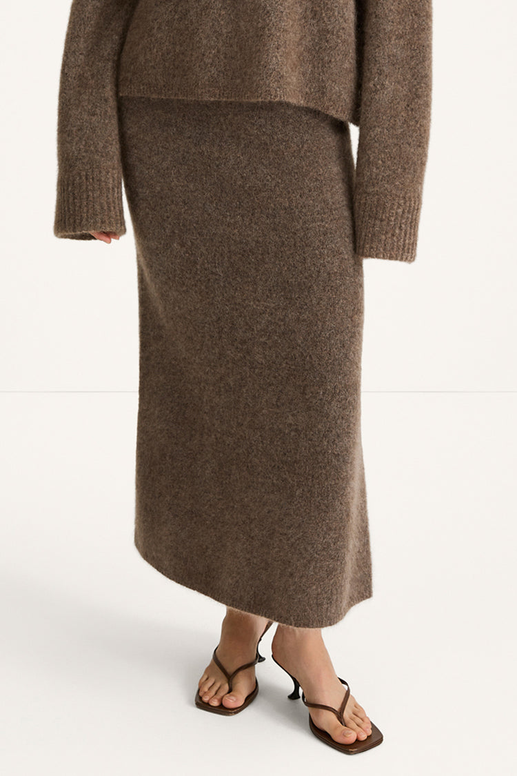 Nanie knitted long mohair skirt  brown stylein model image front close