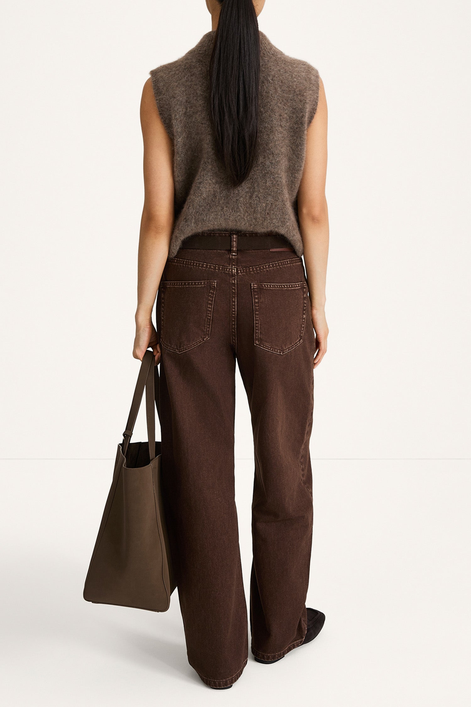 Nellie sleeveless knitted mohair top brown stylein model image back