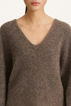 Nemoli v-neck sweater mohair brown stylein model image front close-up