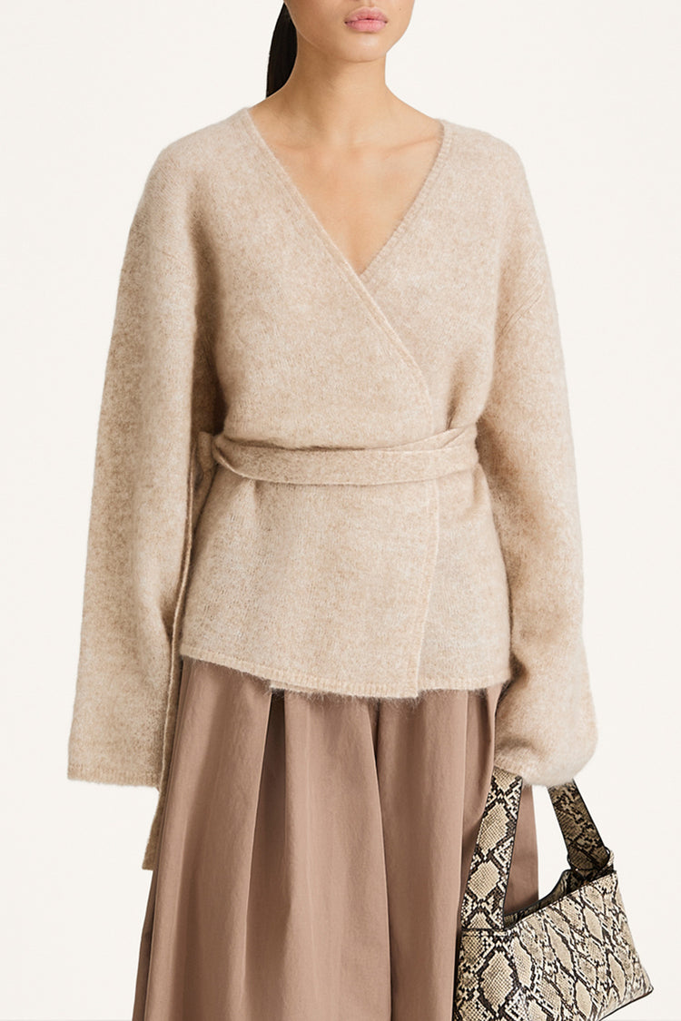 Neriselle mohair cardigan oyster stylein model image front close