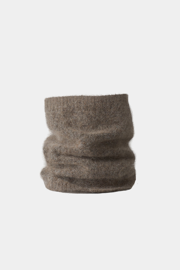 Niko knitted mohair scarf brown stylein packshot