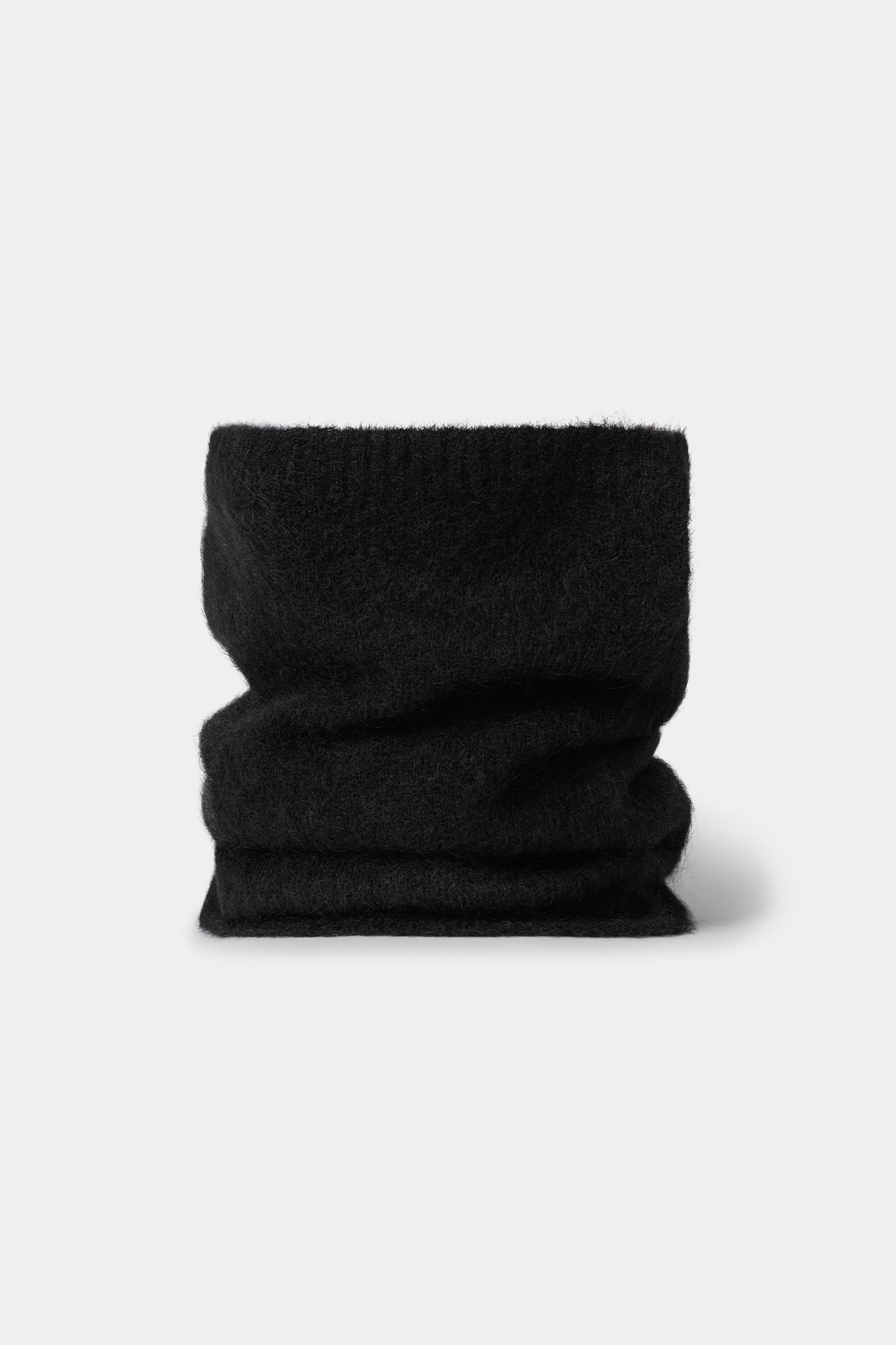 mohair tube scarf black stylein niko packshot