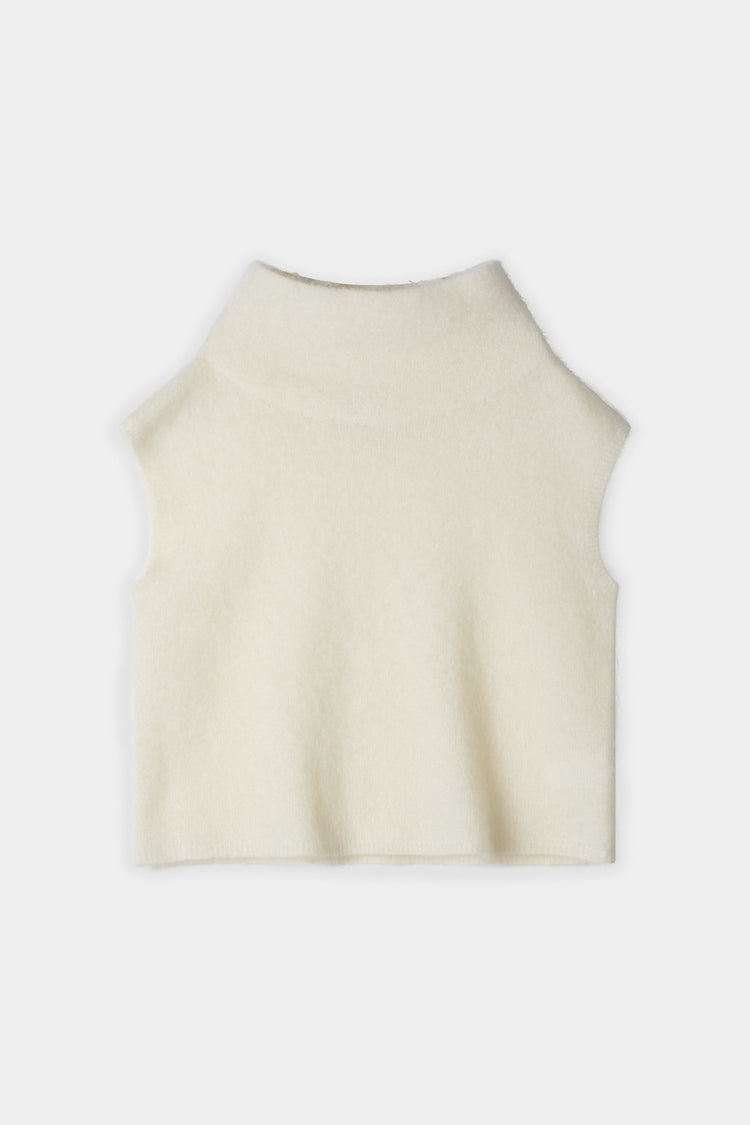 Noelia knitted polo top sleeveless white stylein packshot