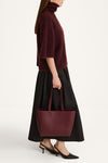 Nyssa short sleeve knitted top bordeaux stylein model image side