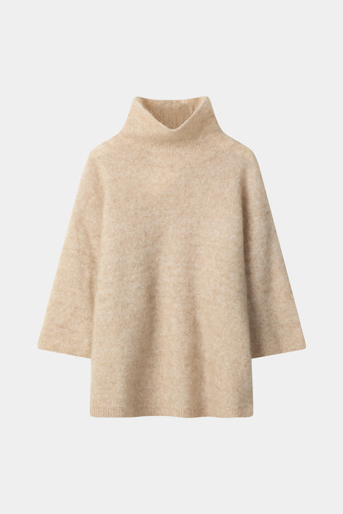 Nyssa short sleeve knitted top oyster stylein model image front