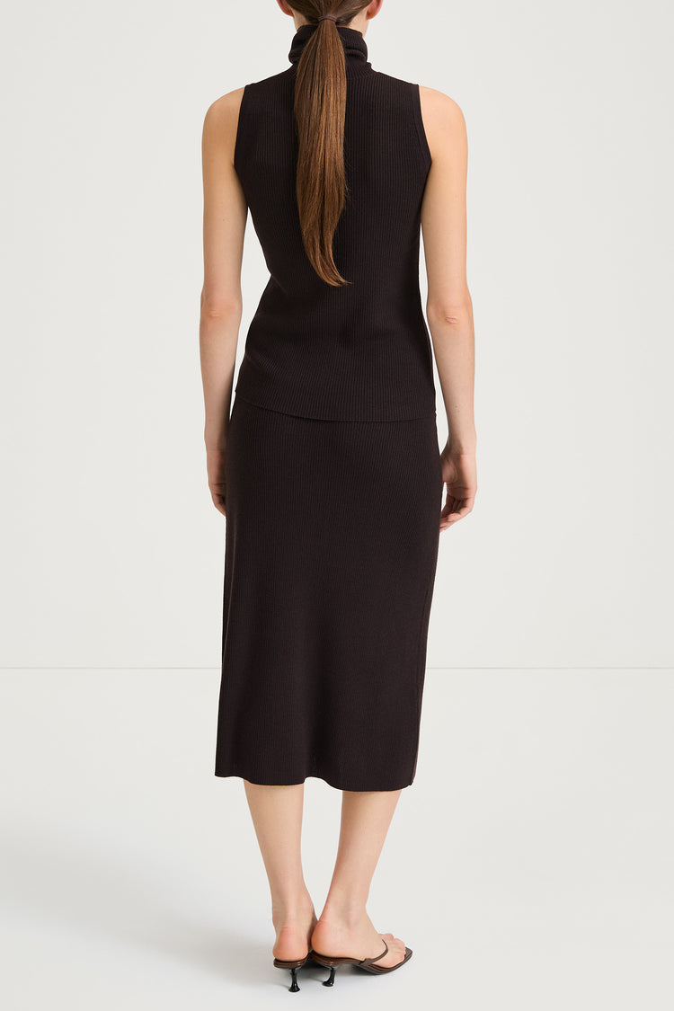 Pearla ribbed knit midi long skirt merino wool coffee stylein model image back
