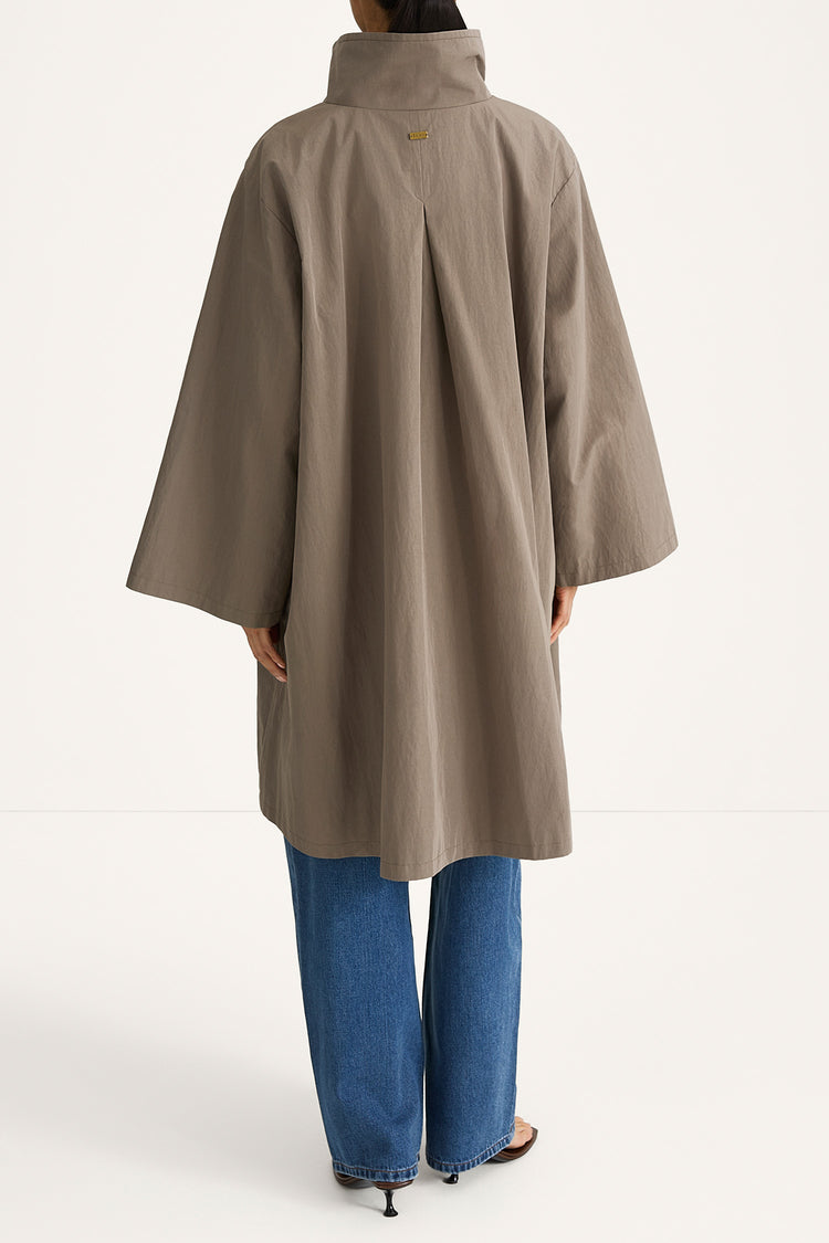 Sable trench coat mud stylein model image back