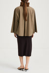 Salerno flared short trench jacket army green stylein model image back