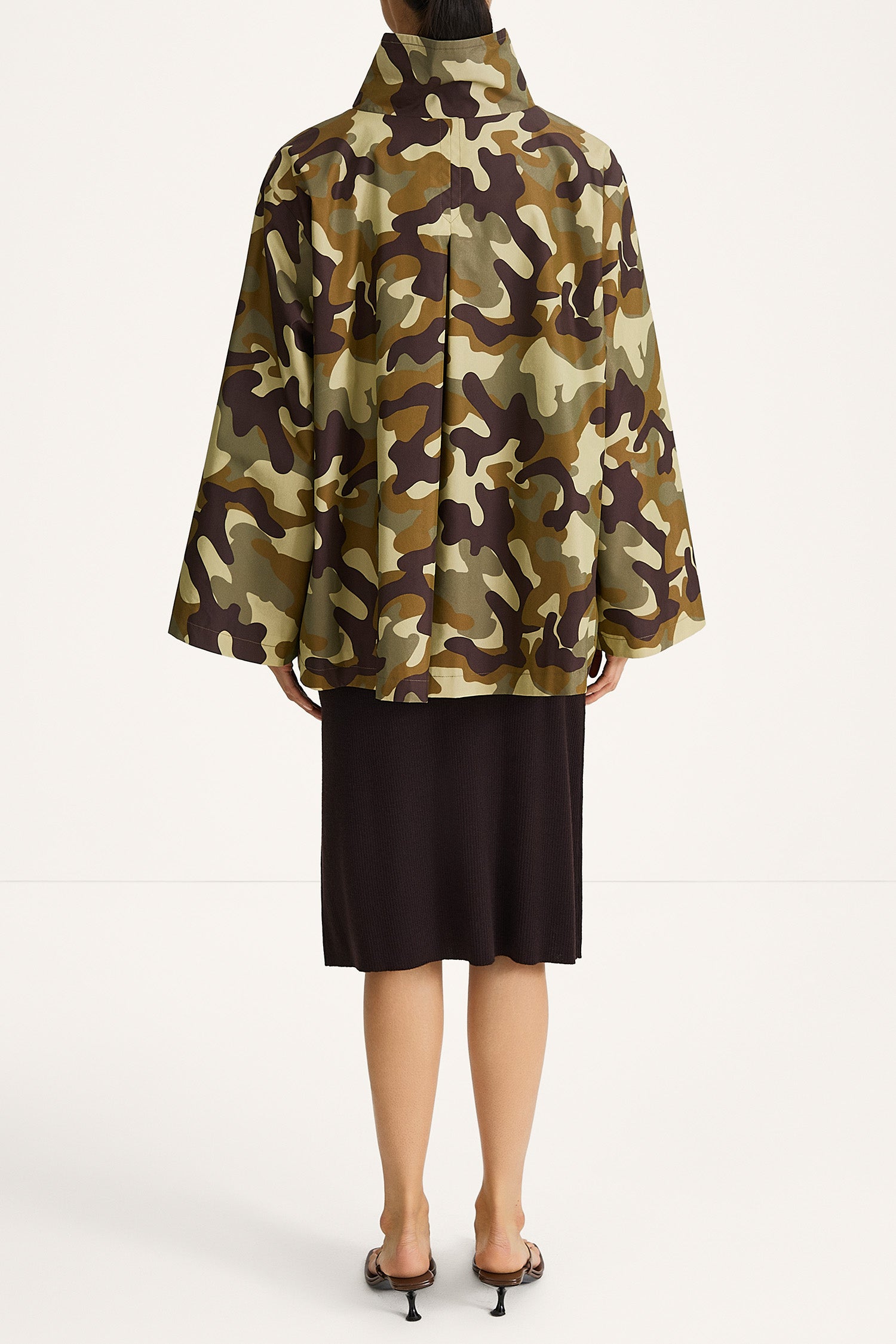 Salerno flared short trench jacket camo stylein model image back