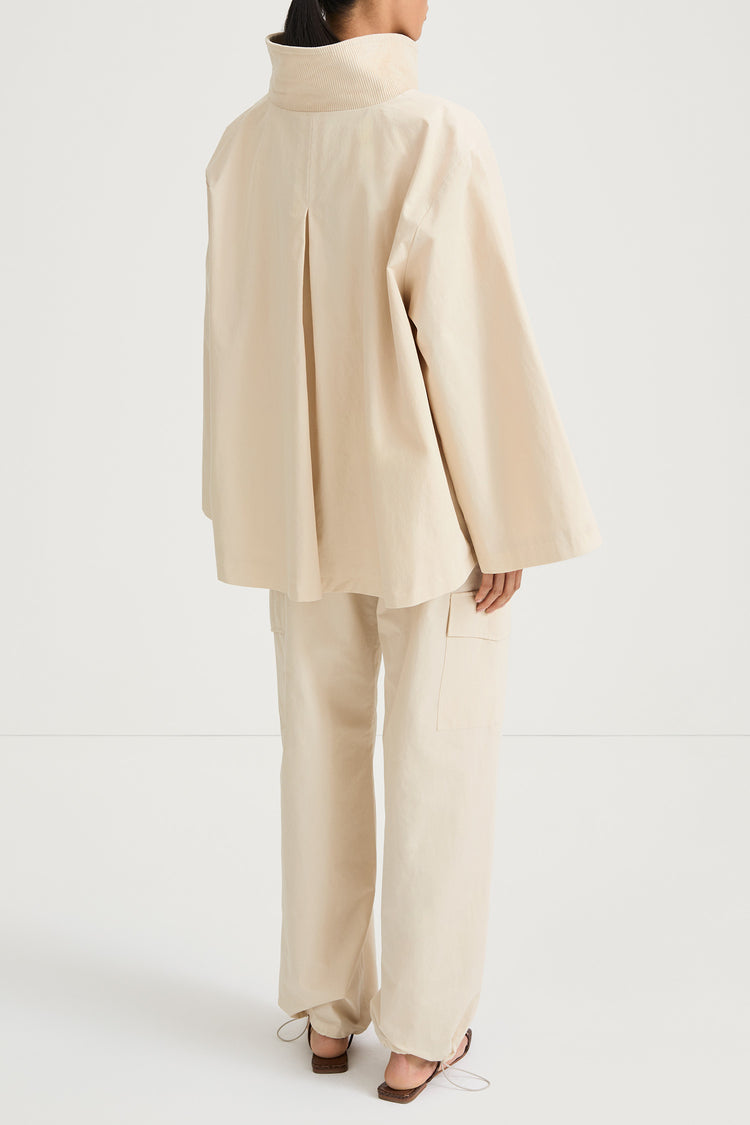 Salerno flared short trench jacket cream stylein model image back