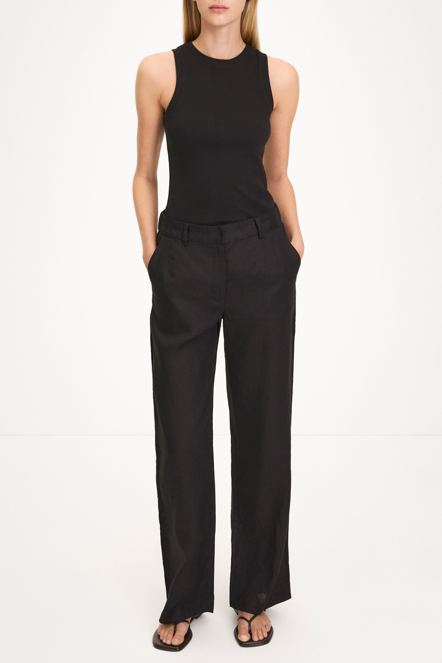 Sandrine linen trousers coffee stylein model image front