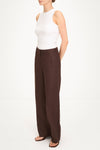 Sandrine linen trousers coffee stylein model image side