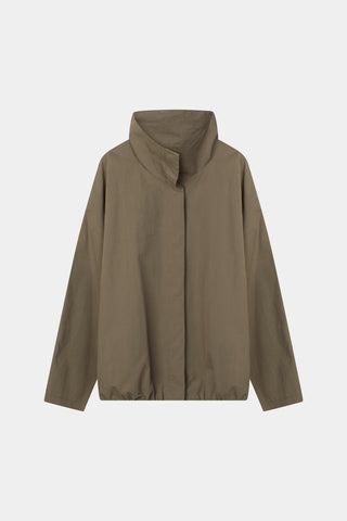 Sarou short trench jacket mud stylein packshot