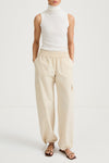 Shea leisure trousers pockets cream stylein model image front