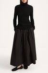 Sorina rench skirt long black stylein model image front