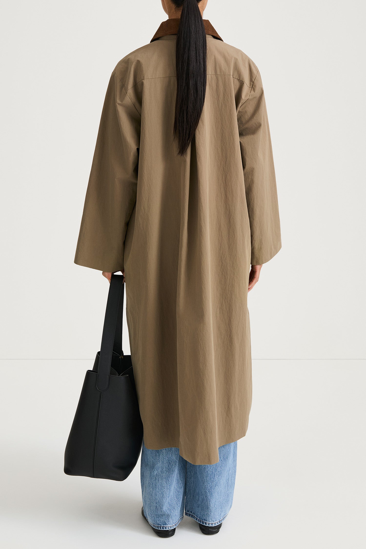 Sylvia loose flared cotton trench coat army green stylein model image back