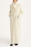 white maxi wool coat stylein tera model image