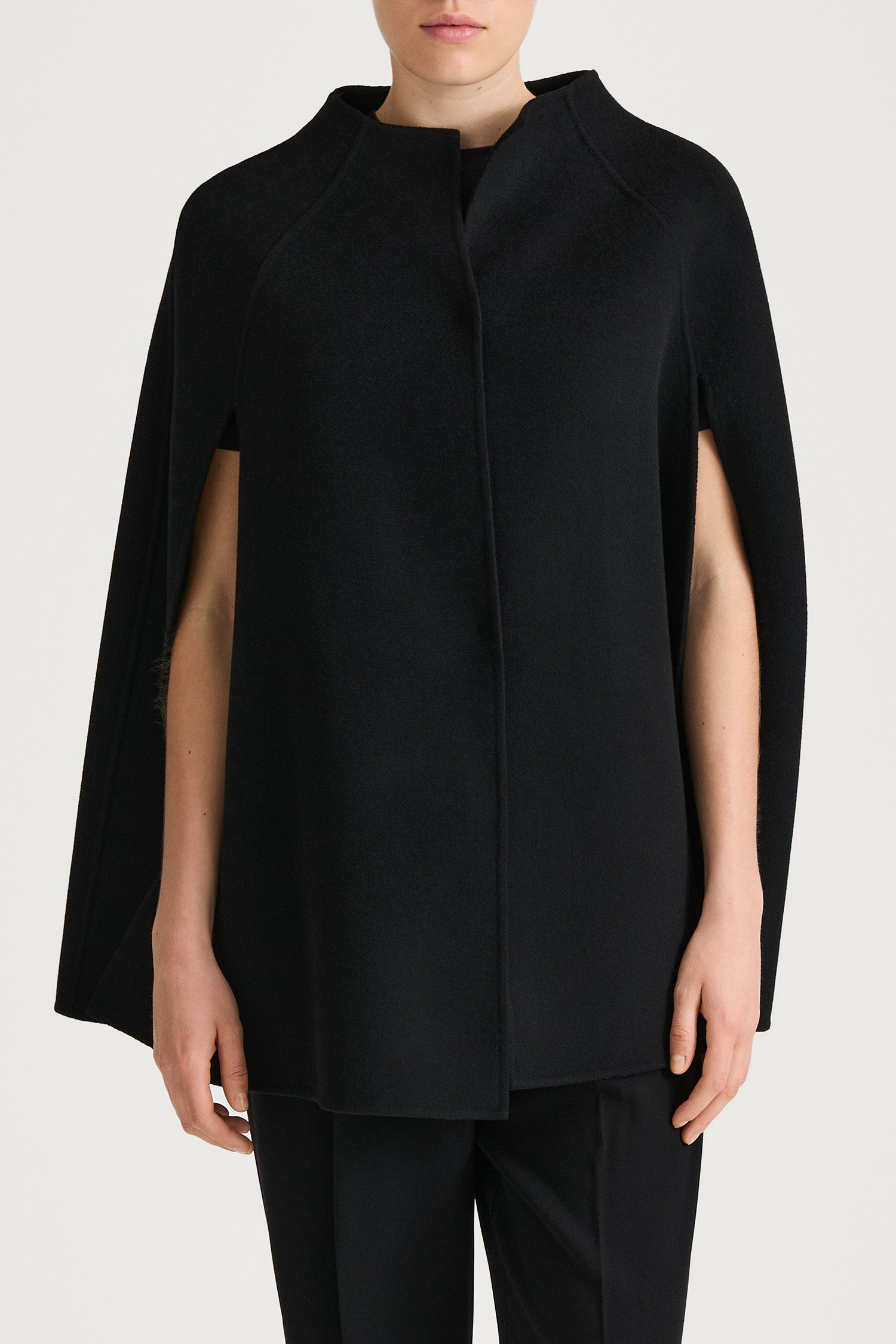 Thea double wool cape coat black stylein model image front close