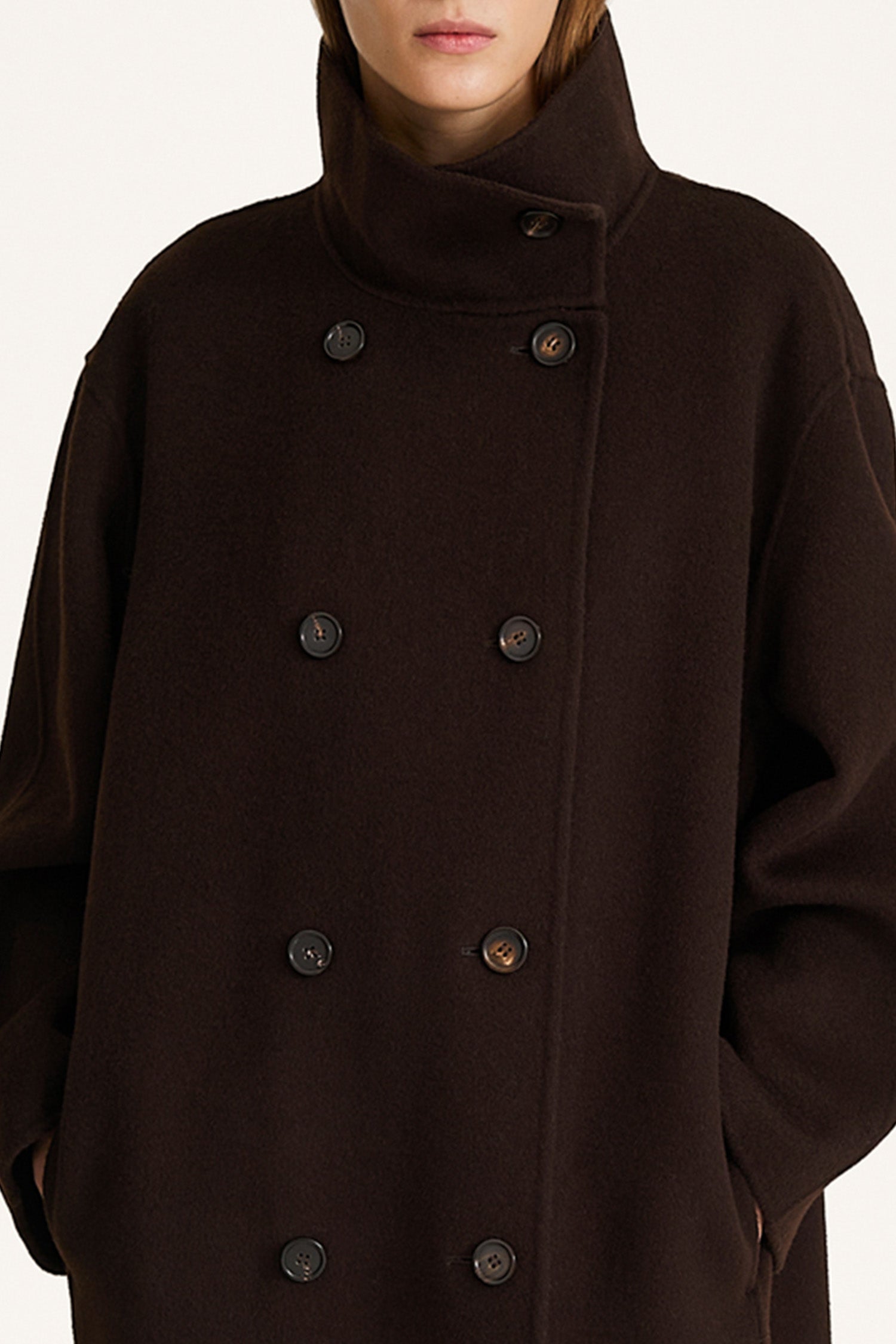 Tovino wool long coat coffee stylein model image front close up