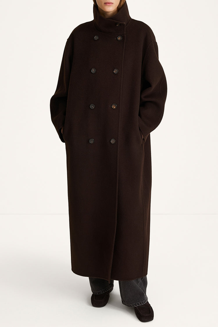 Tovino wool long coat coffee stylein model image front 
