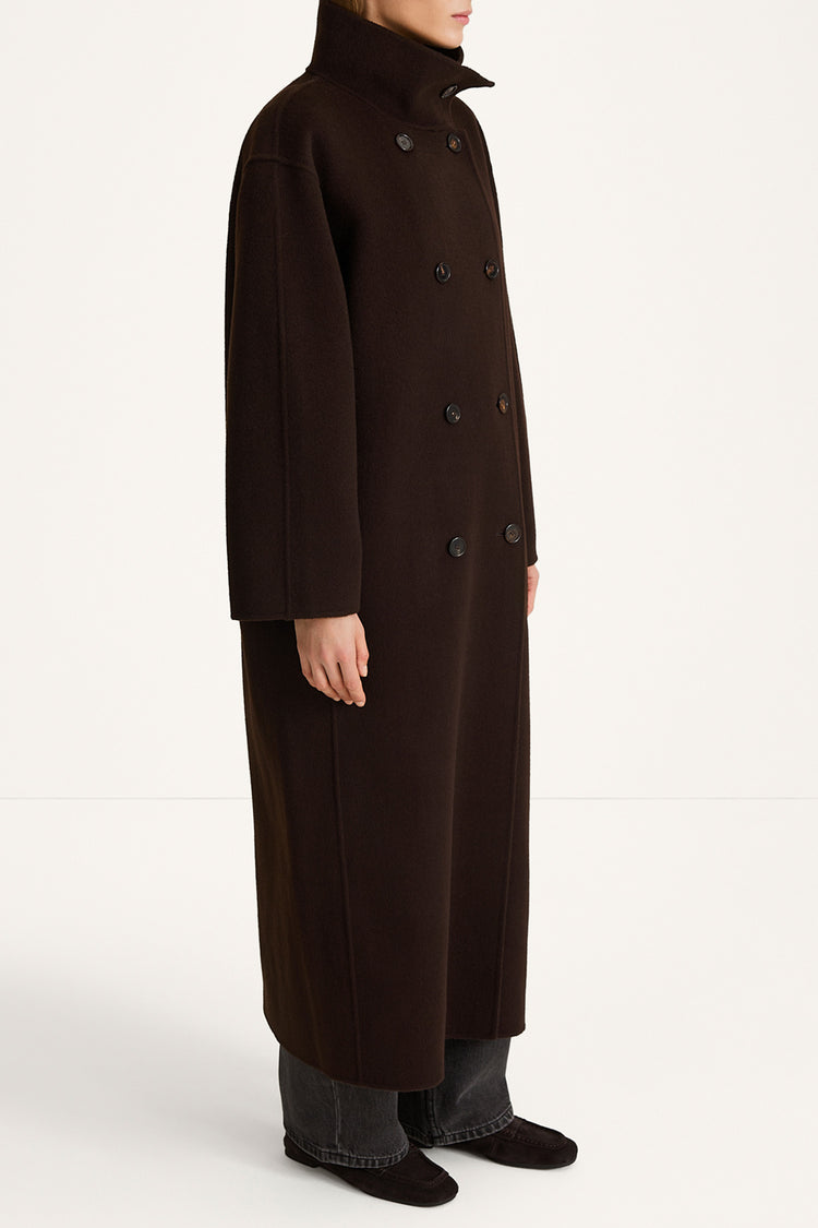 Tovino wool long coat coffee stylein model image side