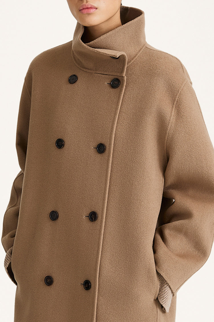 Tovino wool long coat taupe stylein model image front side close up