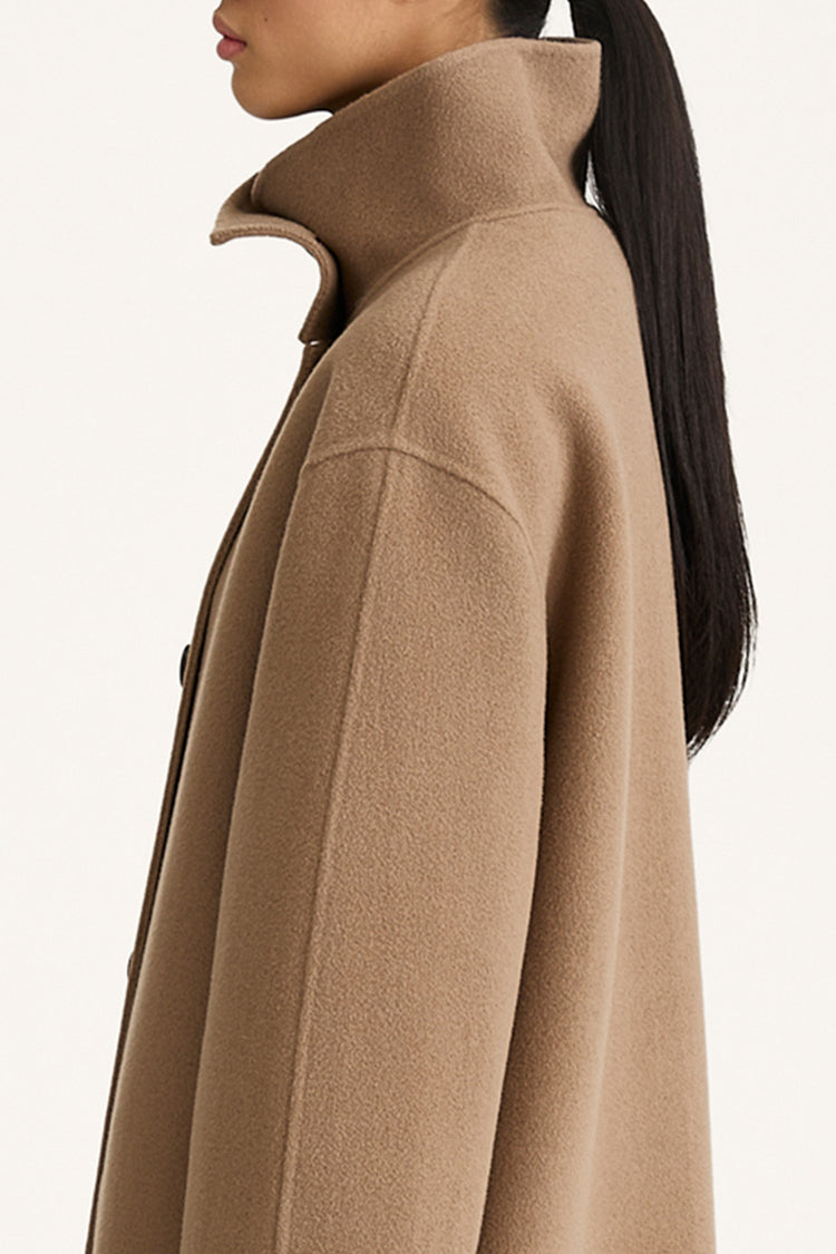 Tovino wool long coat taupe stylein model image side close up