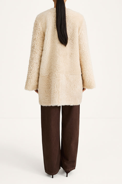 Veda jacket ecru stylein modell image back