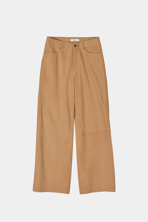 Victory suede trousers desert stylein front model image