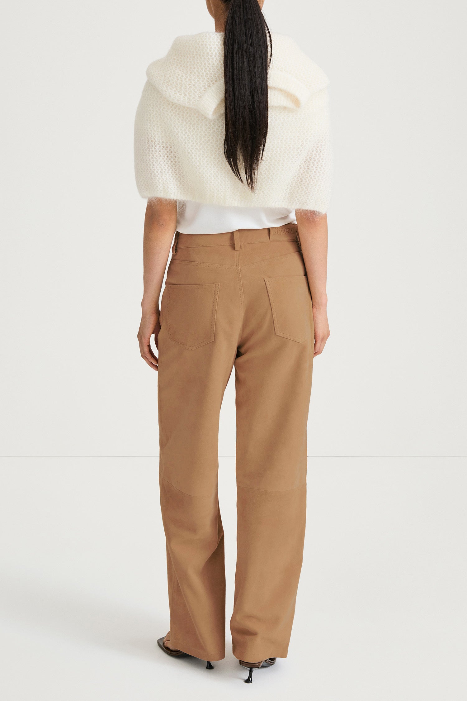 Victory trousers suede desert stylein model image back