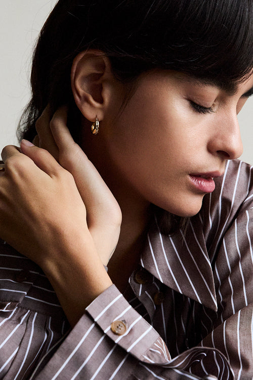 bea hoop earrings laura vann gold