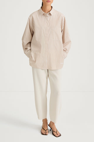 Beige striped cotton shirt jansell stylein front model image