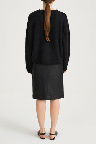 black alpacka sweater stylein lorena back