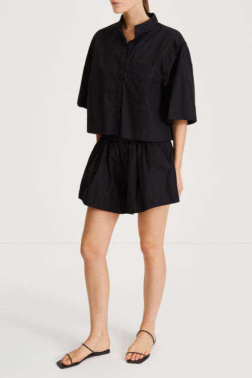 Jenessa shirt loose cropped stand collar black stylein side image
