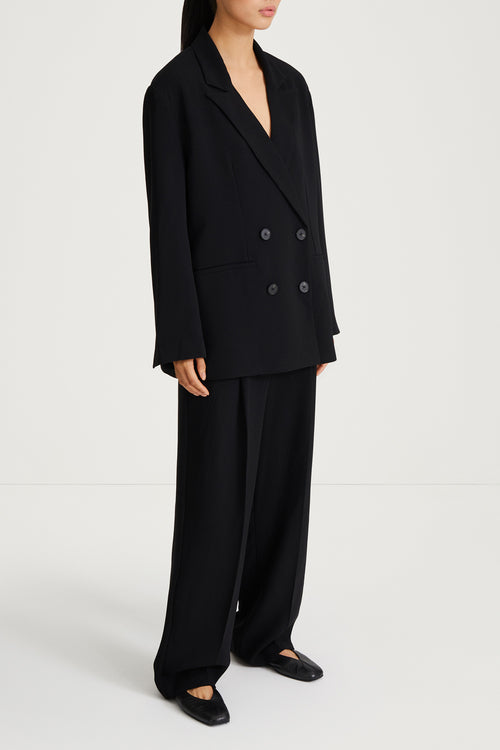 black blazer breena stylein model image side