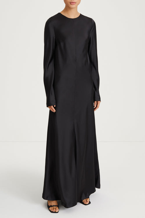 black dress satin long stylein monica model image