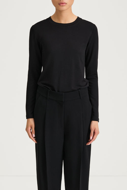 black long sleeve jersey top stylein canvey  close up