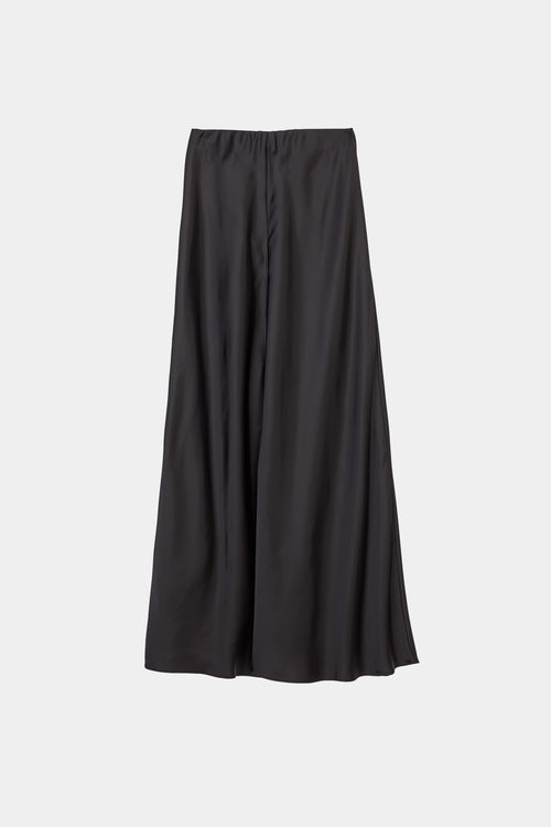 black skirt long satin stylein michelle packshot