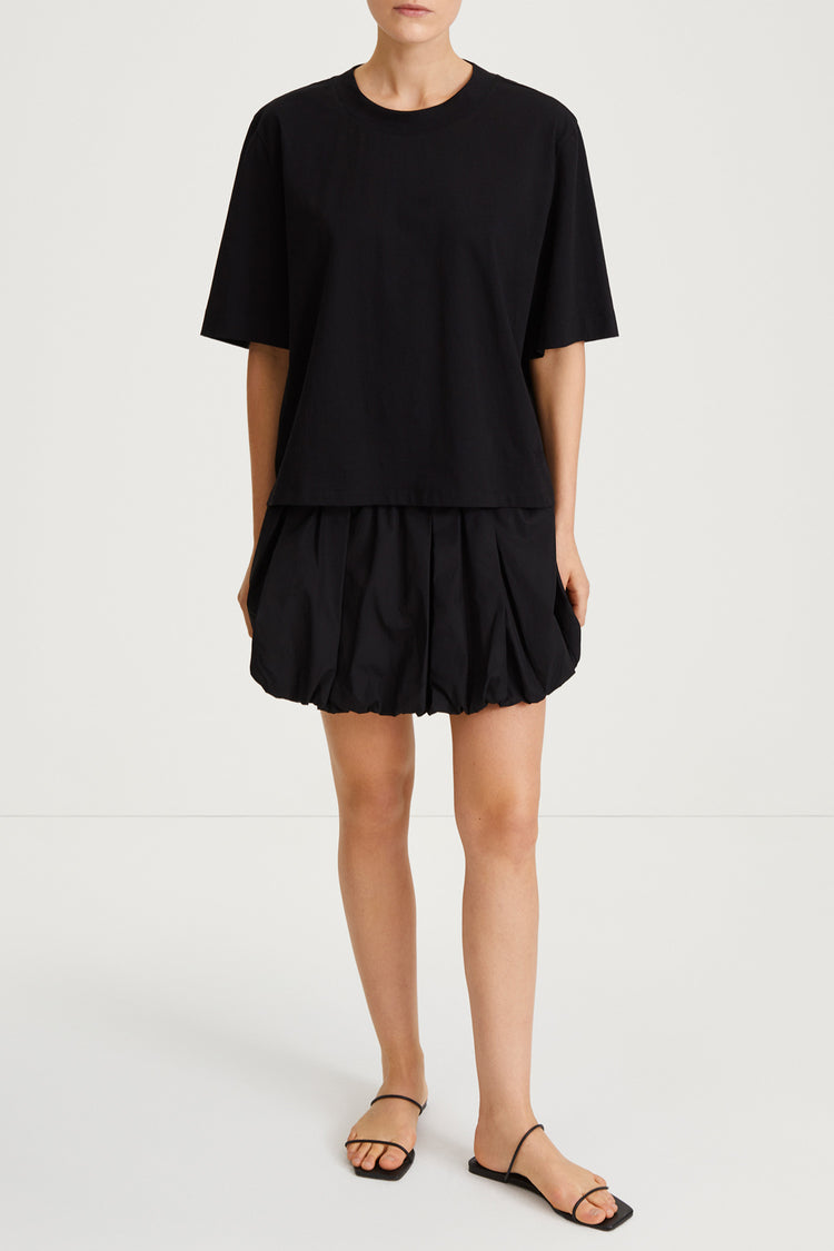 Juzzy skirt mini box pleats voluminous gathered bottom hem black stylein front image