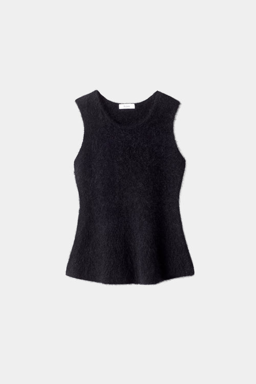 black mohair sleeveless flaired top stylein naya model image