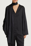 black satin scarf stylein matino modelimage