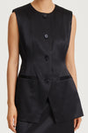 black satin vest stylein balina detail