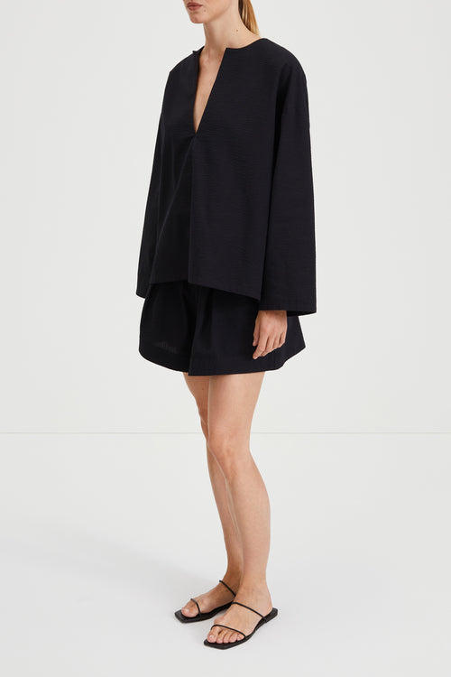 Mojo shorts flared seersucker black stylein side image