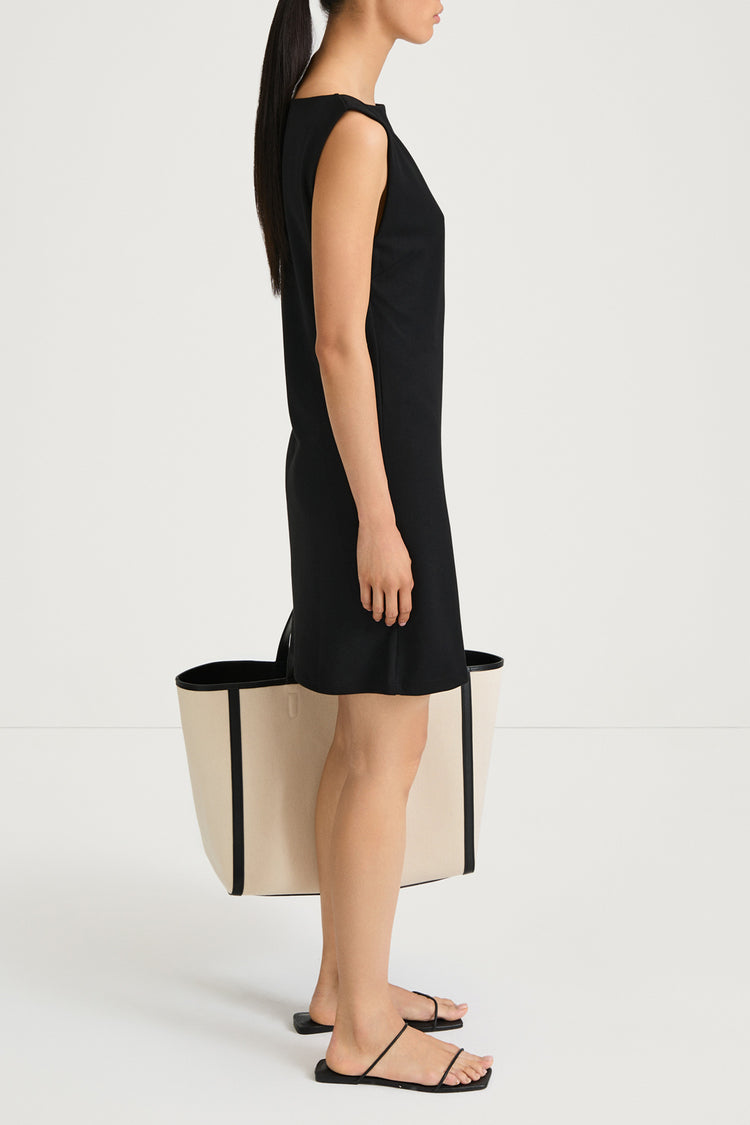 Black sleevless short Julie dress stylein model image side