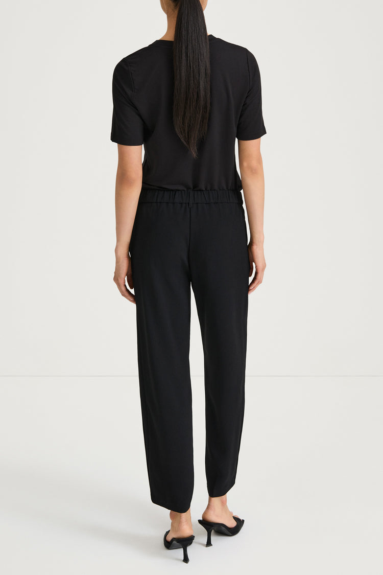 Black suit trousers bergio stylein back model image