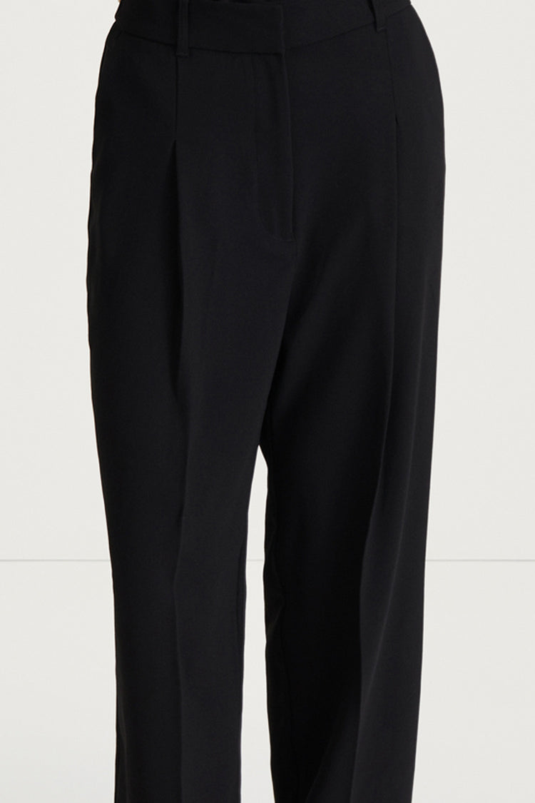 black suit trousers stylein boville detail