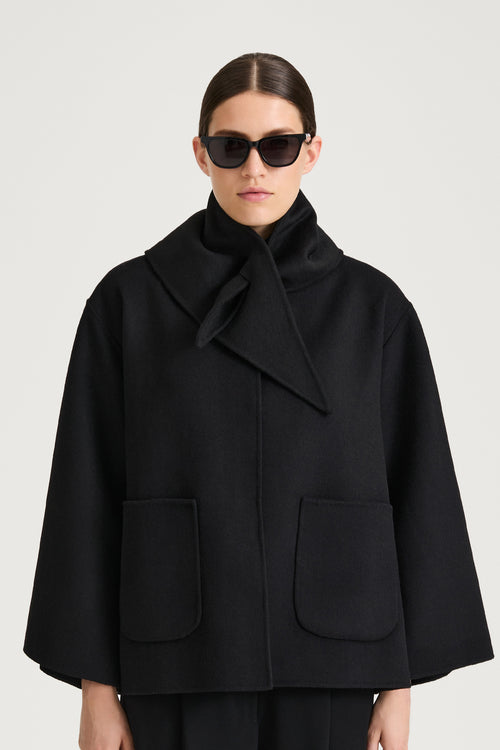 triangle wool scarf stylein trinity black front